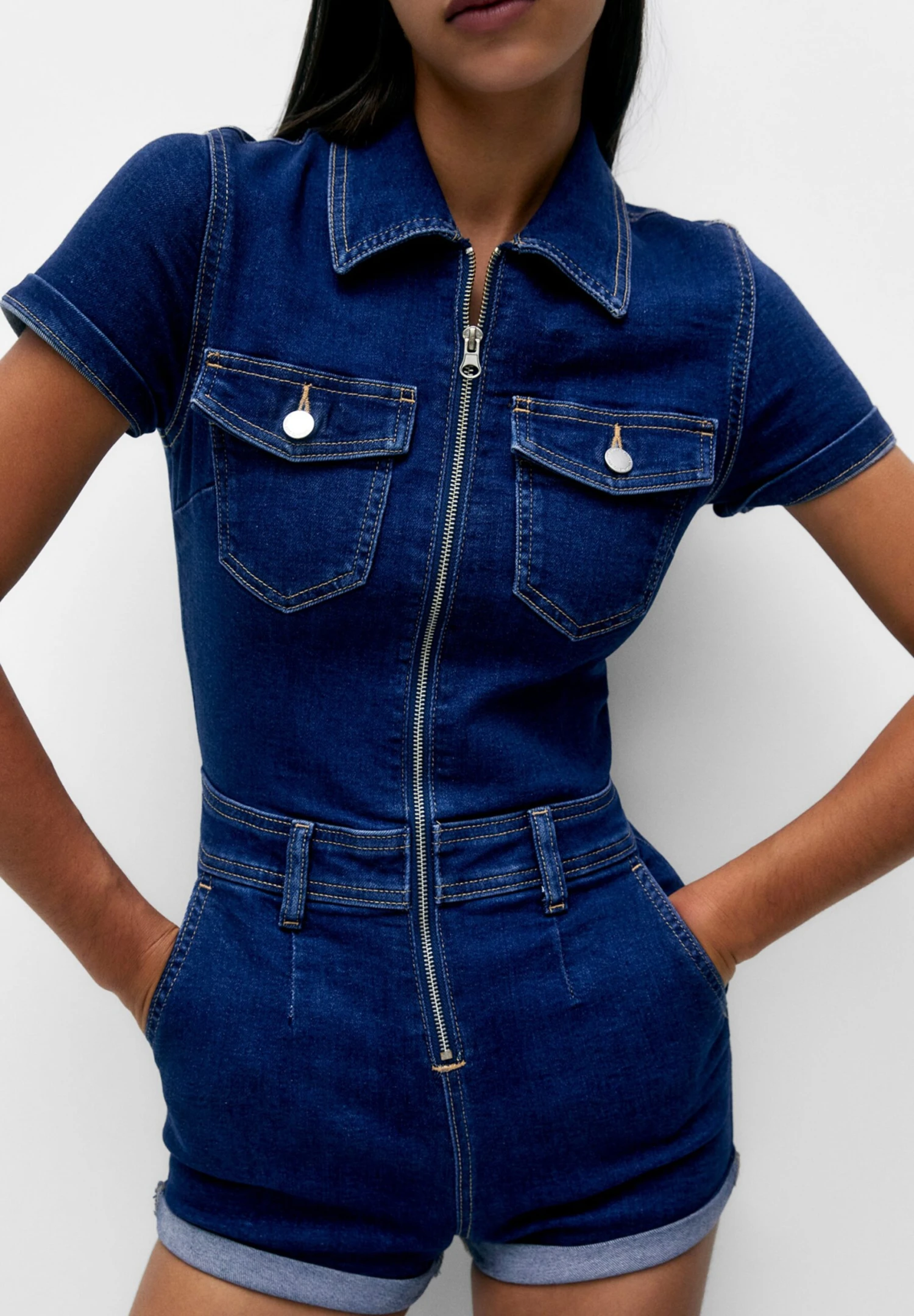 PULL & BEAR Tuta JumpsuitBlue Denim Donna Tute Jumpsuit PUC21T0AD-K11 6 PULL & BEAR Tuta JumpsuitBlue Denim Donna Tute Jumpsuit PUC21T0AD-K11 - immagine 4