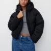 PULL & BEAR CroppedGiacca InvernaleBlack Donna Giacche E Blazer PUC21U0G6-Q11 -Pull & Bear 5b5ca6ed8639487da9585a57c4ac2721