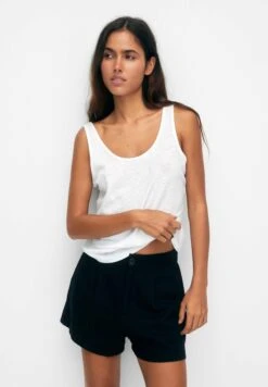 PULL & BEAR Rustic - Shorts - Black -Pull & Bear 5d472b9960794582acc3b7a3fbf4593f