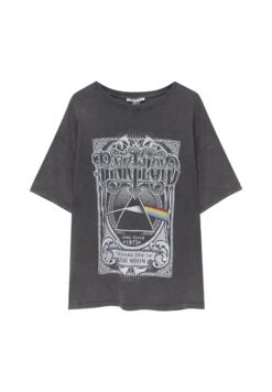 PULL & BEAR Short Sleeve Floyd T-Shirt Con StampaBlack Donna T-shirt E Top PUC21D2J4-Q11 12 PULL & BEAR Short Sleeve Floyd T-Shirt Con StampaBlack Donna T-shirt E Top PUC21D2J4-Q11 -Pull & Bear 5f1cdaa9c6864aeab7fd12655706d83e