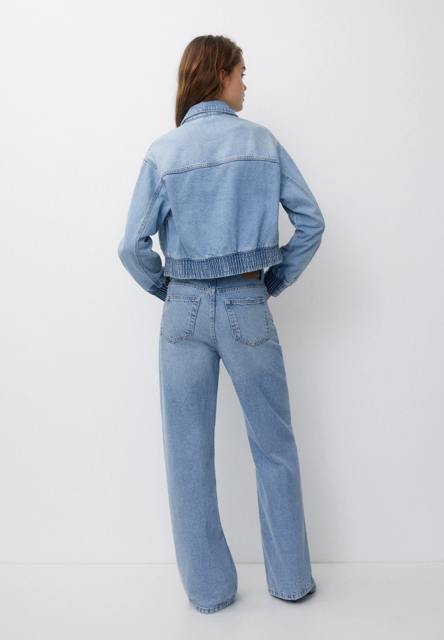 PULL & BEAR Giacca Di JeansLight Blue Denim Donna Giacche E Blazer PUC21G0IE-K11 5 PULL & BEAR Giacca Di JeansLight Blue Denim Donna Giacche E Blazer PUC21G0IE-K11 - immagine 3