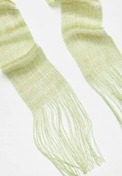 PULL & BEAR Sparkly ThinSciarpaGreen Donna Sciarpe PUC51G04U-M11 -Pull & Bear 62a2fdc4b2e242a899861e8cb925f19c