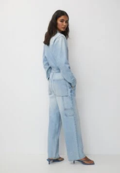 PULL & BEAR Vintage-Fit Long Tuta JumpsuitLight Blue Denim Donna Tute Jumpsuit PUC21T0AH-K11 10 PULL & BEAR Vintage-Fit Long Tuta JumpsuitLight Blue Denim Donna Tute Jumpsuit PUC21T0AH-K11 -Pull & Bear 656ebe101886429bae3f081875e66b91