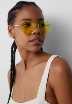 PULL & BEAR Aviator With LensesOcchiali Da SoleYellow Donna Occhiali Da Sole PUC51K01I-E11
