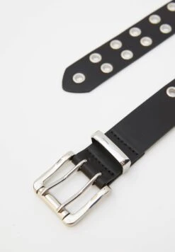 PULL & BEAR Mit Eyelets In Zwei Reihen CinturaBlack Donna Cinture PUC51D01L-Q11 -Pull & Bear 6a946e84bfeb4d5392b67bb367992ce4