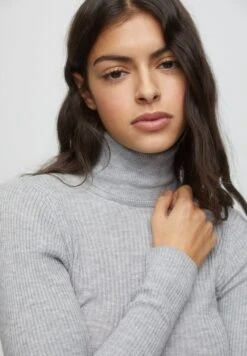 PULL & BEAR TurtleneckMaglioneLight Grey Donna Maglieria PUC21I0L5-C11 -Pull & Bear 6ad1a04c79e845778831273a6c40d24e