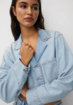 PULL & BEAR Cropped Giacca Di JeansLight-Blue Donna Giacche E Blazer PUC21G0ID-K11 -Pull & Bear 6d45a0317caf45968ccb28a620968f14