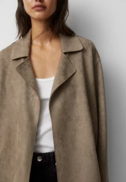 PULL & BEAR With Roll-Up Sleeves - Cappotto Corto - Brown -Pull & Bear 6e7d01da50c6404f9a0241bdc4e5941c