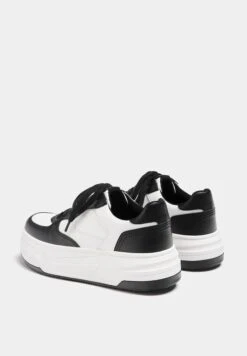 PULL & BEAR Mit Dicker - Sneakers Basse - Mottled Black -Pull & Bear 6f8d6b4d1030442b877c5f68ad0afd83
