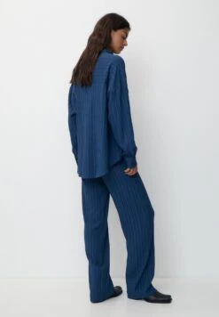 PULL & BEAR Rustic Long Sleeve CamiciaBlue Donna Camicie E Bluse PUC21E12S-K11 -Pull & Bear 743f201bd5e74406b5a7c3998b1eb4e8