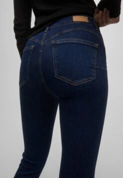 PULL & BEAR Push Up Jeans Skinny FitDark Blue Donna Jeans PUC21N0K1-K12 -Pull & Bear 756ef284ab72464d943fb53d7c6e9403
