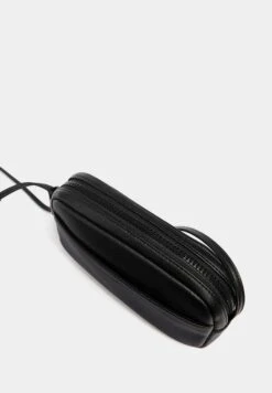 PULL & BEAR Mini Urban - Borsa A Tracolla - Black -Pull & Bear 766f1a10196c440d87233bd6fff37a28