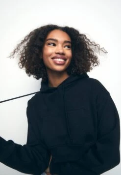 PULL & BEAR CroppedFelpa Con CappuccioMottled Black Donna Felpe PUC21J0YX-Q11 -Pull & Bear 793147459a634b2aa5afffe7534b55c2