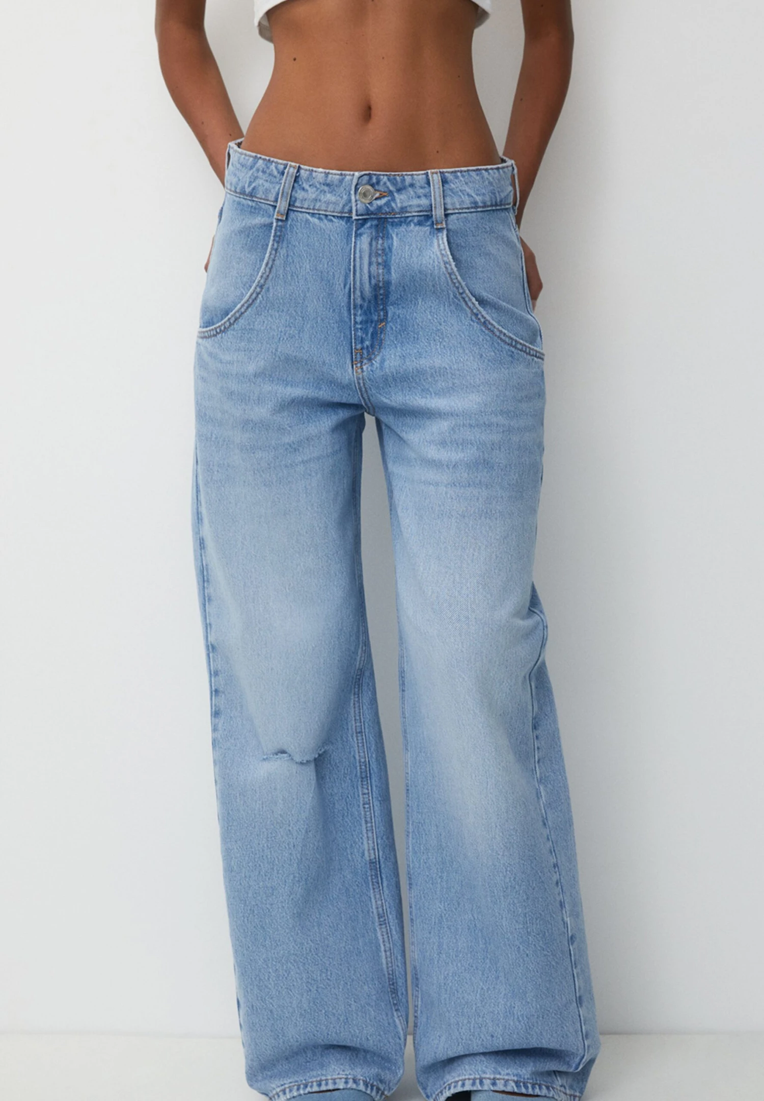PULL & BEAR Mid-WaistJeans A SigarettaBlue Denim Donna Jeans PUC21N0MD-K11 3 PULL & BEAR Mid-WaistJeans A SigarettaBlue Denim Donna Jeans PUC21N0MD-K11