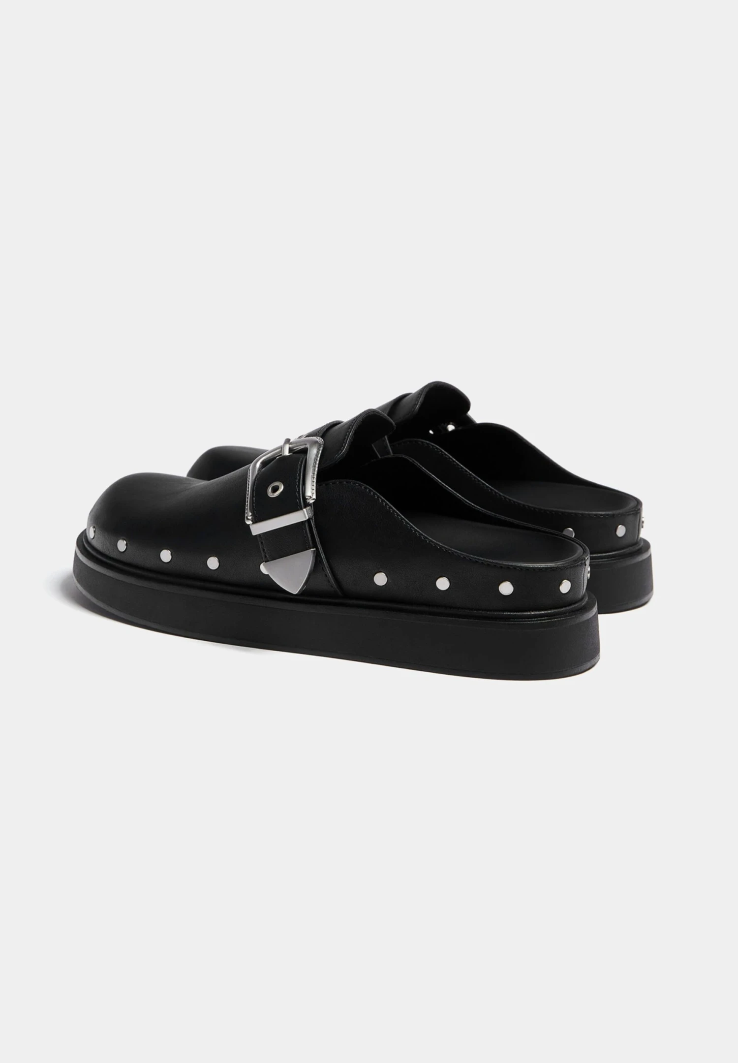 PULL & BEAR Studded - Ciabattine - Black 6 PULL & BEAR Studded - Ciabattine - Black - immagine 4