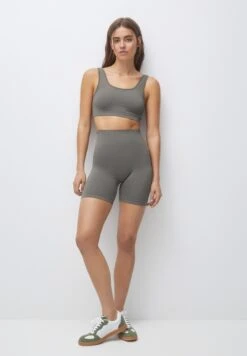 PULL & BEAR Seamless- Shorts - Khaki -Pull & Bear 7fa1b1ee3e4844649a8464b33d4e2a9e
