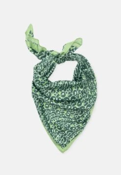 PULL & BEAR Letter PrintSciarpaKhaki Donna Sciarpe PUC51G058-N11 -Pull & Bear 803549c77166449593c4583e1efe7bc6