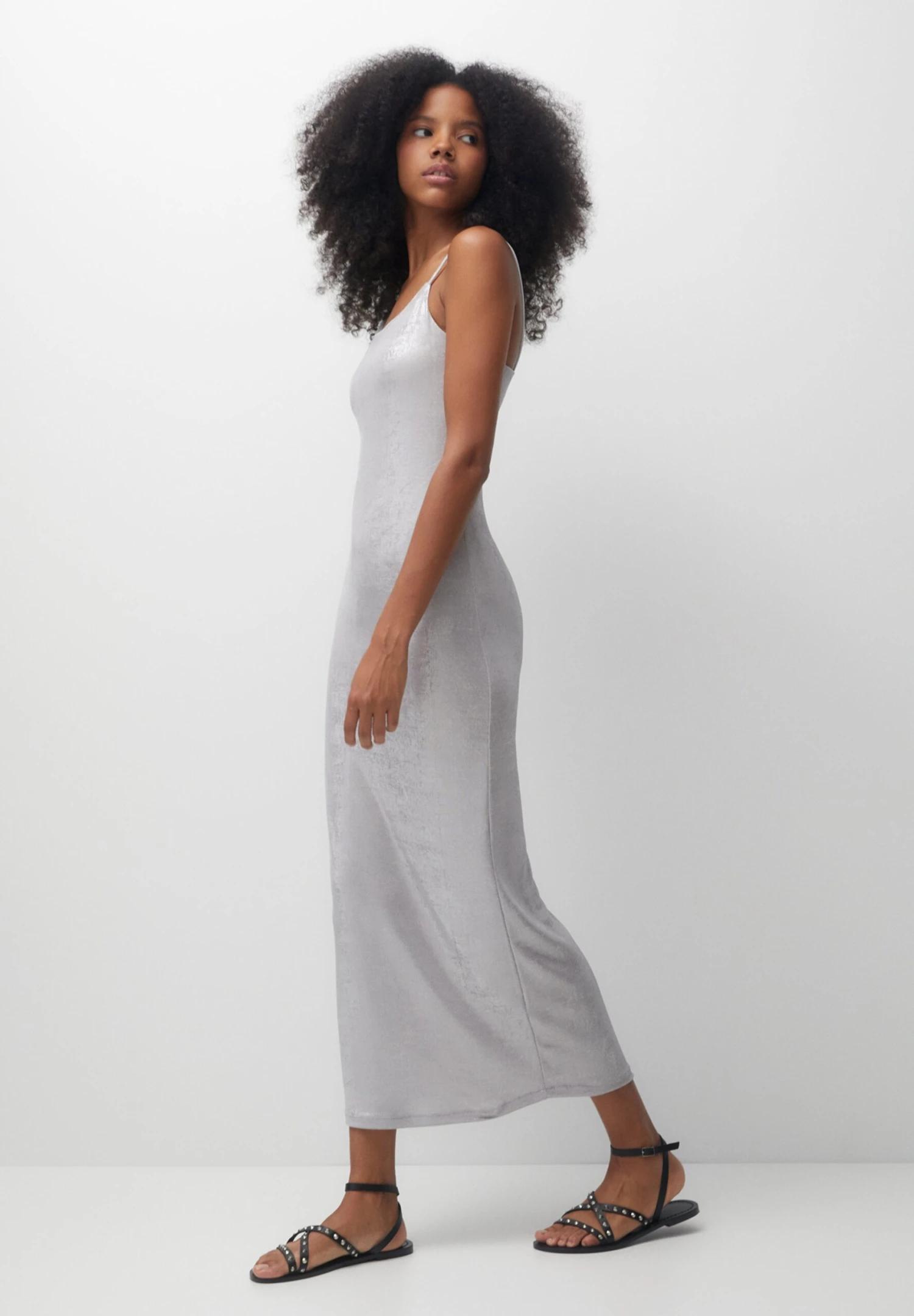 PULL & BEAR Strappy Long Vestito LungoSilver Coloured Donna Vestiti PUC21C164-D11 4 PULL & BEAR Strappy Long Vestito LungoSilver Coloured Donna Vestiti PUC21C164-D11 - immagine 2