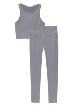 PULL & BEAR Seamless Tank SetLeggingsDark Grey Donna T-shirt E Top PUC21D2IW-C11 -Pull & Bear 8106616a8fbf46ecb870d07d840f8155