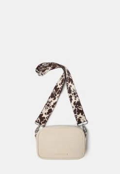 PULL & BEAR SHOULDER - Borsa A Tracolla - Beige -Pull & Bear 83405da2d4b04a23b4b5e4f0504cb646