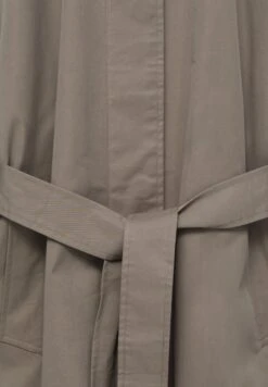 PULL & BEAR Long Belted TrenchBrown Donna Cappotti PUC21U0GT-O11 -Pull & Bear 83a31cc383514358a3a9fd988b61ceee