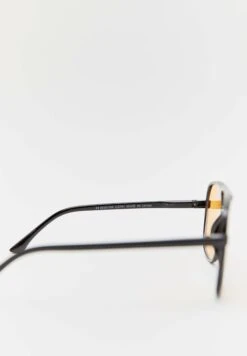 PULL & BEAR Occhiali Da SoleOrange Donna Occhiali Da Sole PUC51K009-H11 12 PULL & BEAR Occhiali Da SoleOrange Donna Occhiali Da Sole PUC51K009-H11 -Pull & Bear 83b2e5173bc34c9889f4ed54be1a0803