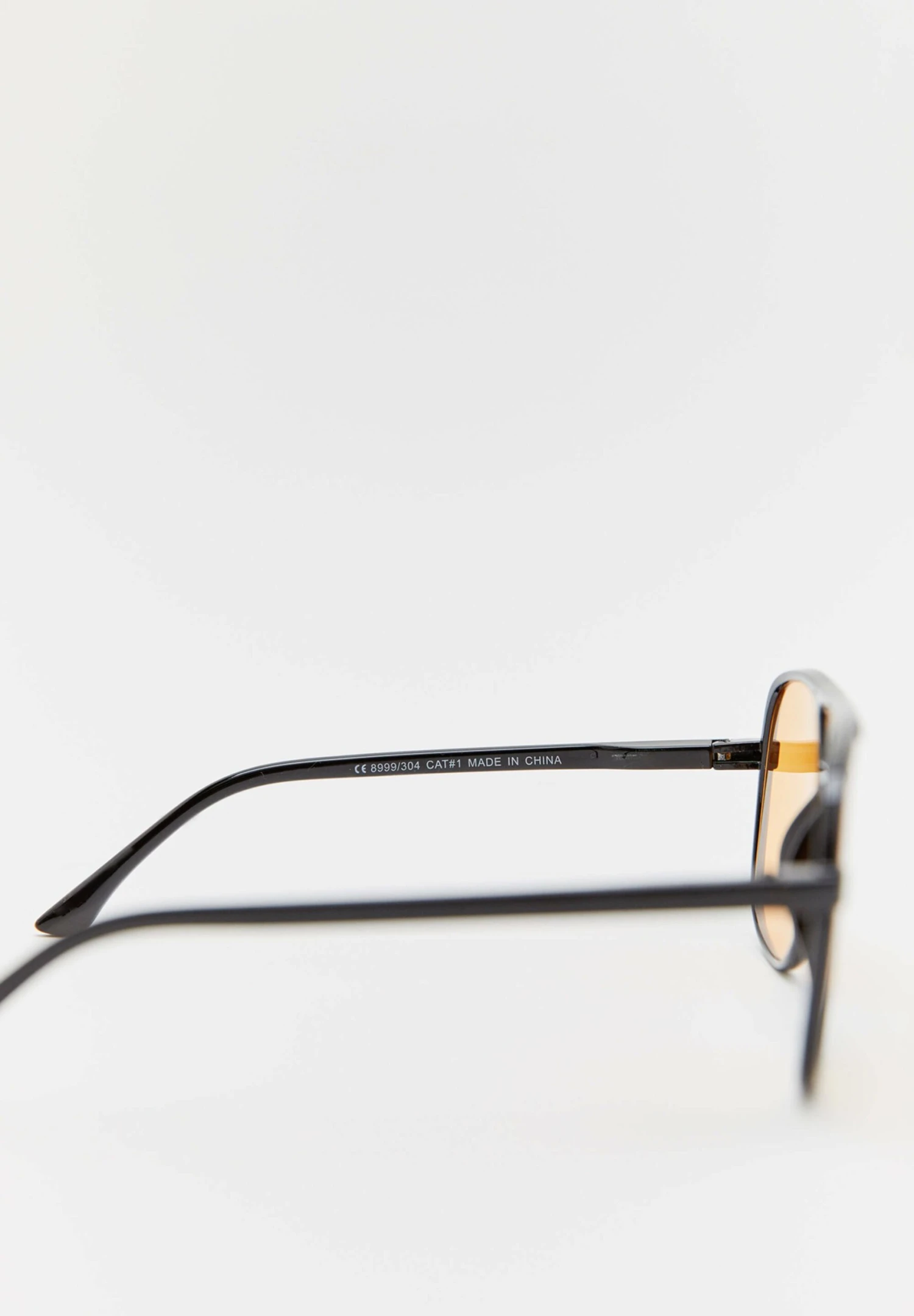 PULL & BEAR Occhiali Da SoleOrange Donna Occhiali Da Sole PUC51K009-H11 7 PULL & BEAR Occhiali Da SoleOrange Donna Occhiali Da Sole PUC51K009-H11 - immagine 5