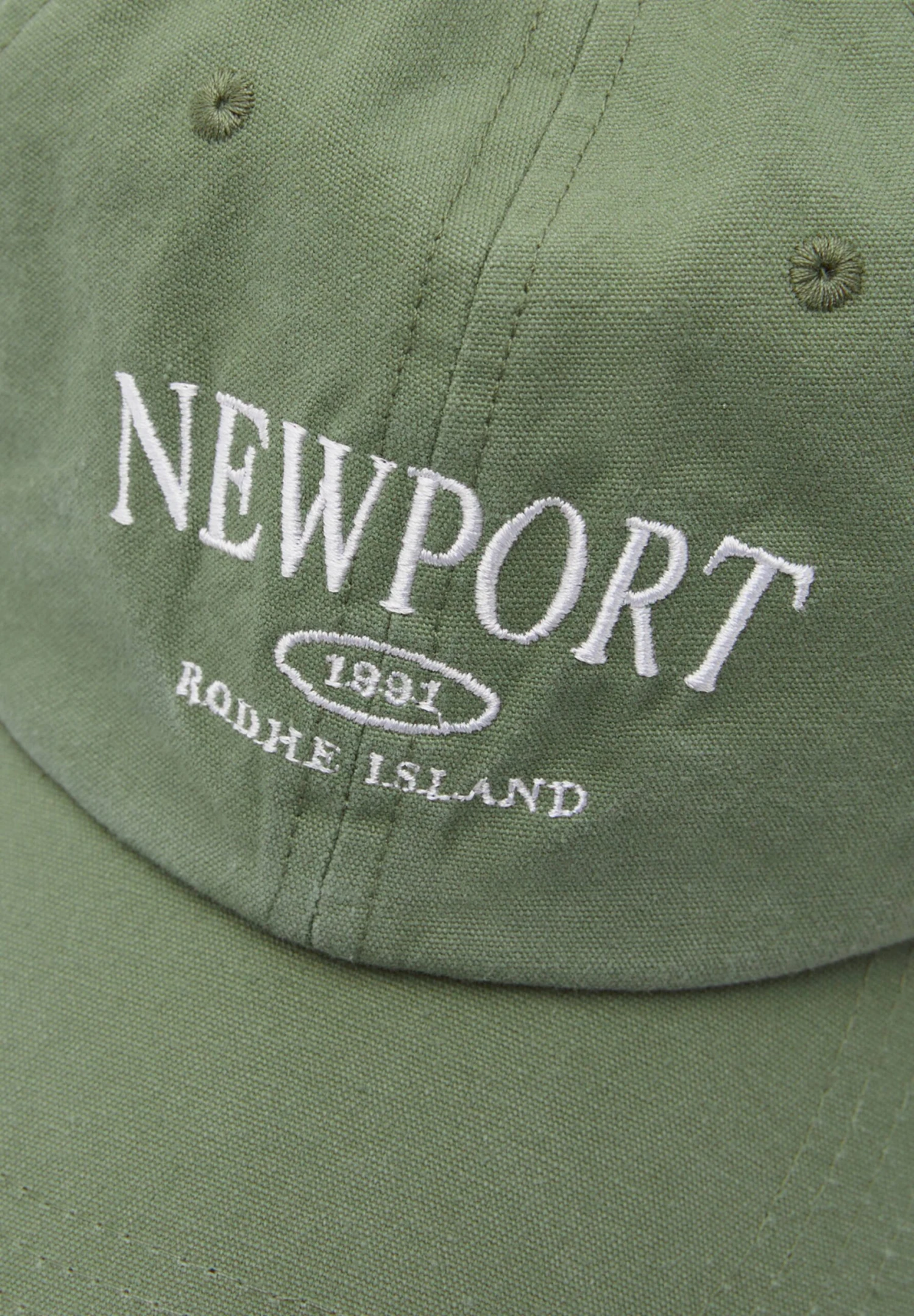 PULL & BEAR With EmbroideryCappellinoLight Green Donna Cappelli E Foulard PUC51B055-M11 6 PULL & BEAR With EmbroideryCappellinoLight Green Donna Cappelli E Foulard PUC51B055-M11 - immagine 4