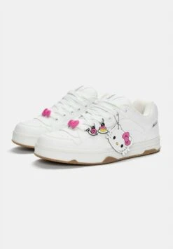 PULL & BEAR SKATER WITH HELLO KITTY CHARMS - Sneakers Basse - White -Pull & Bear 87e5dafaa31845eab9d3e80299f153a0