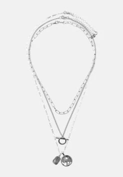 PULL & BEAR Toned Triple-StrandCollanaSilver Coloured Donna Gioielli PUC51L0FV-D11 -Pull & Bear 897ebc397ccd436abd236dacaf8b5740