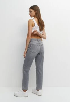 PULL & BEAR Ripped- Jeans A Sigaretta - Grey -Pull & Bear 8c797470f47c4308bf32c4549452af71