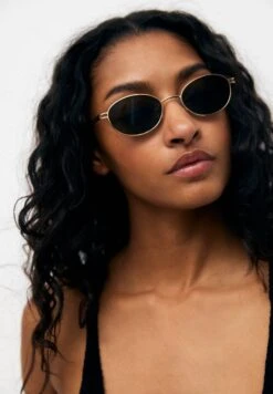 PULL & BEAR OvalOcchiali Da SoleGoldcoloured Donna Occhiali Da Sole PUC51K01F-F11