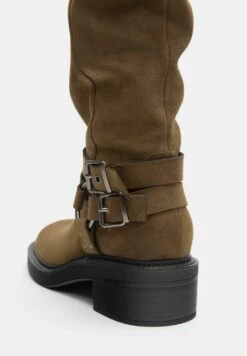 PULL & BEAR FLAT - Stivali Texani / Biker - Brown -Pull & Bear 8e05d38916ae4b3d98574f5a965eb30e