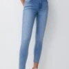 PULL & BEAR Mid-Waist BasicJeans Skinny FitLight-Blue Denim Donna Jeans PUC21N0M9-K11 -Pull & Bear 9836fd8667544155a1796dff0676144f