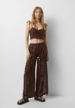 PULL & BEAR Strappy With ShellsCropTopLight Brown Donna T-shirt E Top PUC21E11O-O11 -Pull & Bear 9d221a1b508741f496062e458469f8d4