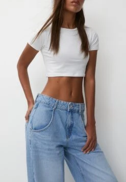 PULL & BEAR Mid-WaistJeans A SigarettaBlue Denim Donna Jeans PUC21N0MD-K11 12 PULL & BEAR Mid-WaistJeans A SigarettaBlue Denim Donna Jeans PUC21N0MD-K11 -Pull & Bear 9d7661cf07264d05b789a2870c3f69ca