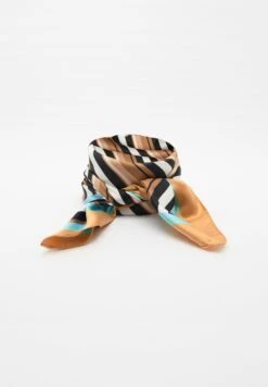 PULL & BEAR Striped FoulardLight Brown Donna Sciarpe PUC51G059-O11 -Pull & Bear 9dc2725144234caa834b3b7a5e668691