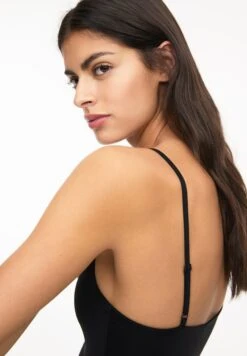 PULL & BEAR MIDI - Vestito Di Maglina - Black -Pull & Bear a0216031eb3c4f74a5db88b8522164bd