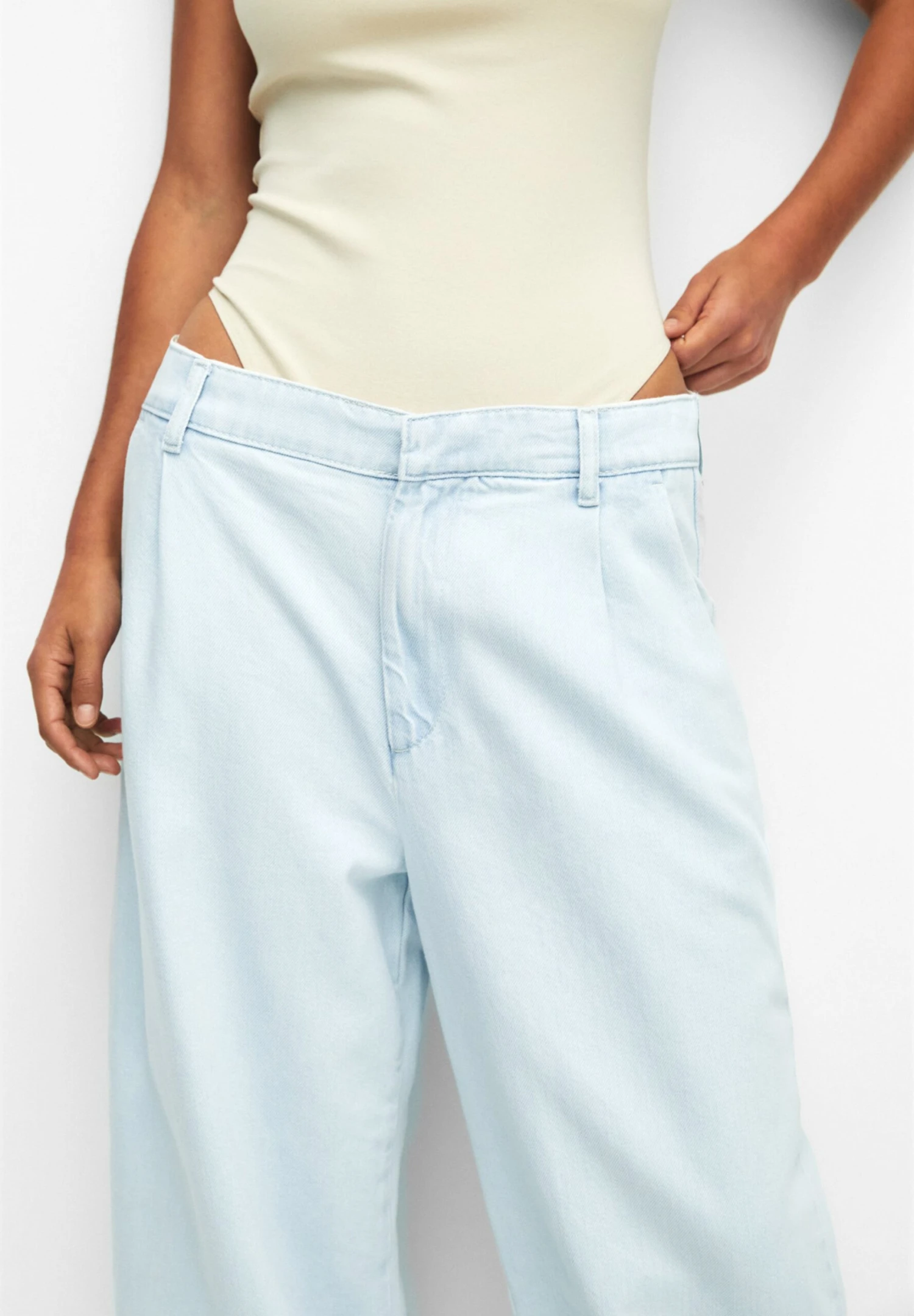 PULL & BEAR Darted Jeans A ZampaStone Blue Denim Donna Jeans PUC21N0LI-K11 7 PULL & BEAR Darted Jeans A ZampaStone Blue Denim Donna Jeans PUC21N0LI-K11 - immagine 5