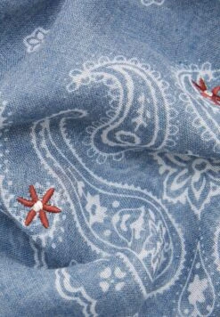 PULL & BEAR With Embroidered DetailsSciarpaDark Blue Donna Sciarpe PUC51G05I-K11 -Pull & Bear a1ba30c3ab7748df8ff17eb30e498e21