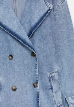 PULL & BEAR TrenchBlue Denim Donna Cappotti PUC21U0G9-K11 -Pull & Bear a21bf6724f21402f8355c11751ffa107