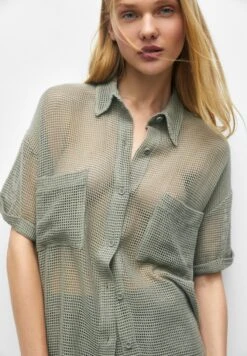 PULL & BEAR Short SleeveCamiciaKhaki Donna Camicie E Bluse PUC21E10L-N11 11 PULL & BEAR Short SleeveCamiciaKhaki Donna Camicie E Bluse PUC21E10L-N11 -Pull & Bear a4678ae200af4e0dade15834a0c2e6dd