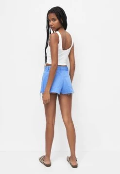 PULL & BEAR Darted- Shorts Di Jeans - Blue -Pull & Bear abad7c819d05415cb649c4e47713d85e