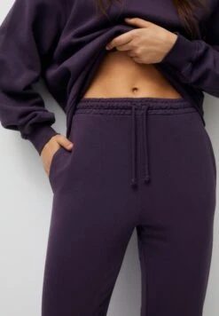 PULL & BEAR Jogging PantaloniBordeaux Donna Pantaloni PUC21A0UY-G11 -Pull & Bear ac9f4976f8874cdeb72c9b90d746471e