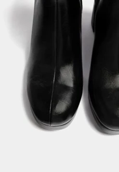 PULL & BEAR Stivaletti Con PlateauBlack Donna Stivaletti PUC11N055-Q11 -Pull & Bear ace8a443678244239ff29dcbafca9051