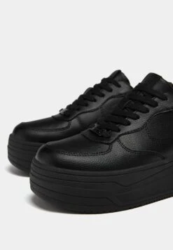 PULL & BEAR Mit Dicker - Sneakers Basse - Black 15 PULL & BEAR Mit Dicker - Sneakers Basse - Black -Pull & Bear b023b4436b8b47f48593806736a594dd