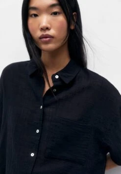 PULL & BEAR Cropped Short SleeveCamiciaBlack Donna Camicie E Bluse PUC21E103-Q11 -Pull & Bear b12f9616d09d4187a69ce4b2c4531196