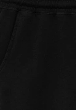 PULL & BEAR Varsity Bermuda - Pantaloni Sportivi - Black 13 PULL & BEAR Varsity Bermuda - Pantaloni Sportivi - Black -Pull & Bear b1fbbb75b6684a9f8b001ae5e5e3c87f