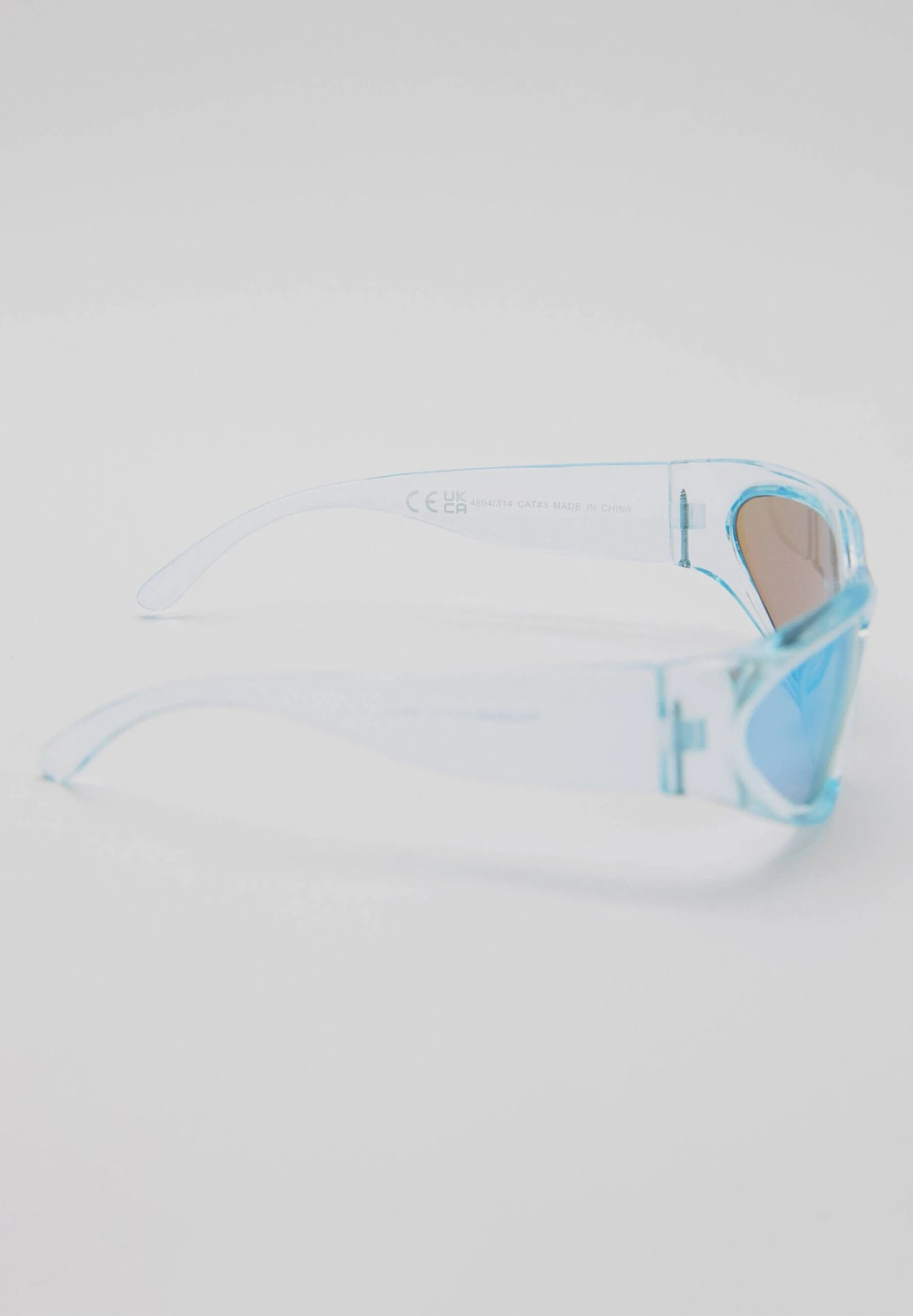 PULL & BEAR HolographicOcchiali Da SoleTurquoise Donna Occhiali Da Sole PUC51K013-L11 6 PULL & BEAR HolographicOcchiali Da SoleTurquoise Donna Occhiali Da Sole PUC51K013-L11 - immagine 4