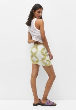 PULL & BEAR Printed With Gathered Detail- Minigonna - Light Green -Pull & Bear b8938b3df4db479a8a47662df9639842